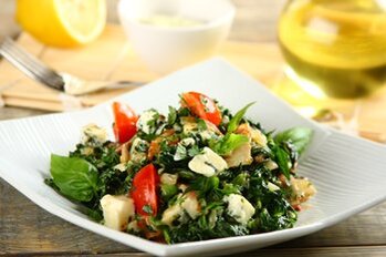 Sosy sałatkowe , Aktualności kulinarne , , , - Szpinak w zimowym wydaniu