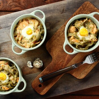 Aktualności kulinarne , Buliony , Przyprawy , Buliony , - Perfekcyjne tagliatelle - włoskie wstążki na kilka sposobów