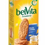 Pożywne i pyszne śniadanie z ciastkami belVita Zboża i mleko
