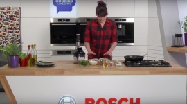 Szukajmy w sobie nowych talentów! LIFESTYLE, Żywienie - Wydaje Wam się, że w kuchni przypalicie nawet wodę? Nie dotykacie garnków ani przyrządów do gotowania? Boicie się, że każda próba przygotowania obiadu skończy się spaleniem domu? Najwyższa pora to zmienić!
