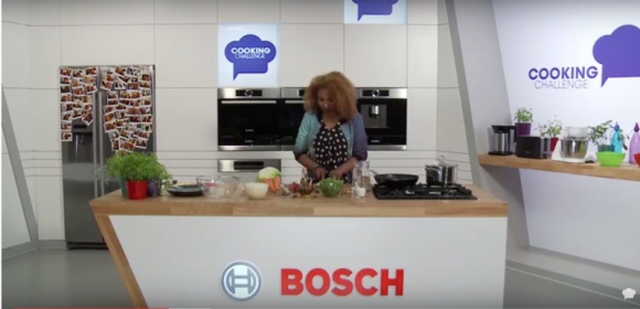Polsko-kongijskie korzenie w Cooking Challenge! LIFESTYLE, Żywienie - Polsko-kongijskie pochodzenie potrafi czasem namieszać - nieraz przekonała się o tym bohaterka naszego kolejnego odcinka, Karina 