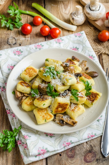 Gnocchi z pieczarkami i serem żółtym LIFESTYLE, Żywienie - Smacznego!