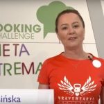 Kobieta ekstremalna w Cooking Challenge