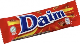 Przekąska idealna? Chrupiący i delikatny batonik marki DAIM