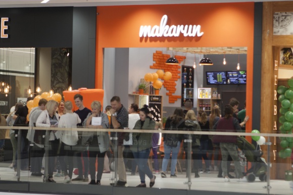 Makarun w nowo otwartej Galerii Północnej w Warszawie LIFESTYLE, Żywienie - Od 13 września makaronowe przysmaki serwowane przez sieć Makarun Spaghetti and Salad są dostępne w nowo otwartej Galerii Północnej na warszawskiej Białołęce.
