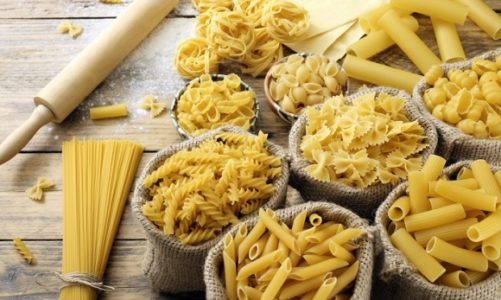 Świętujemy Światowy Dzień Makaronu – klikasz i jesz!