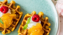 Dyniowo-cynamonowe gofry z kremowym serkiem i dżemem LIFESTYLE, Żywienie - Znakomite gofry z nowym dżemem cytrusowym od Łowicza