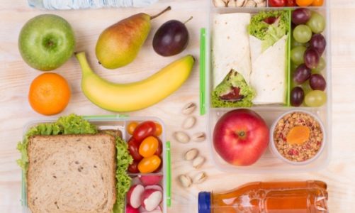 Jak uniknąć odwodnienia latem?