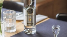 Alkohole Stock Polska w tradycyjnych polskich daniach LIFESTYLE, Żywienie - W warszawskiej Restauracji Elixir w Domu Wódki goście mogą spróbować polskich dań w nowoczesnej odsłonie, które na zasadzie food&vodka pairingu są łączone z trunkami czystymi i smakowymi z portfolio Stock Polska. Specjalne menu będzie dostępne do 21 stycznia br.