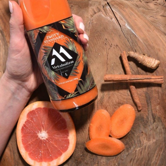 Jak przygotować się do kuracji sokowej? LIFESTYLE, Żywienie - Dieta oparta na świeżo wyciskanych sokach to dobry sposób na szybkie dostarczenie dużej dawki witamin, minerałów i innych substancji prozdrowotnych, które nie tylko wpłyną na nasz stan zdrowia, ale również i samopoczucie.