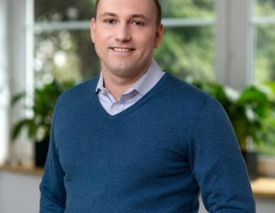 Twórzcie, nie odtwarzajcie