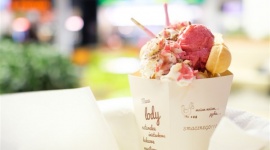 Lody regionalne z żubrówką LIFESTYLE, Żywienie - Choć to może wydawać się niemożliwe, są wśród nas tacy, którzy nigdy nie próbowali lodów innych niż śmietankowe.