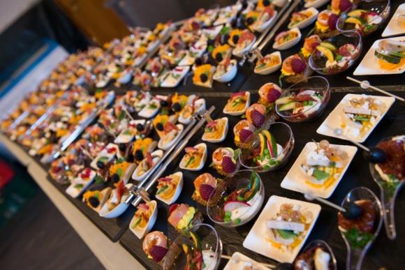 Deli Catering wsparła kulinarnie VBS 2018 LIFESTYLE, Żywienie - Największe wydarzenie dla profesjonalnych kandlowców B2B dobiegło końca. Event wsparł kulinarnie lider na rynku usług cateringowych w zakresie kulinariów eventowych, marka Deli Catering.