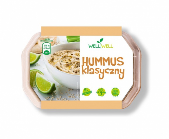 Zdrowy smak natury: Aromatyczne placuszki z cukinii i komosy ryżowej z hummusem LIFESTYLE, Żywienie - Komosa ryżowa nie bez powodu zyskuje na popularności, zawiera duże ilości błonnika i białka, ma niski indeks glikemiczny i jest lekkostrawna! Warto więc wprowadzić ją do swojego menu i korzystać z jej właściwości do woli. Poniżej przepis na pyszne placki z cukinii i komosy