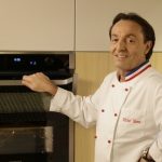 Michel Moran pokazuje jak ułatwić sobie życie z piekarnikiem Dual Cook Flex