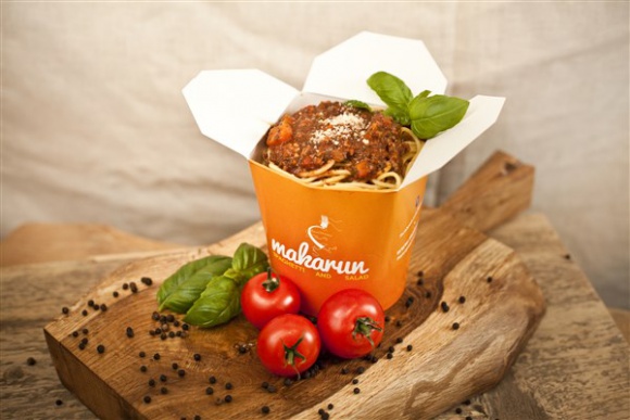 Król pomidor Cirio LIFESTYLE, Żywienie - Włoskie spaghetti to makaron, ser i pomidory. Ale żeby z kilku prostych składników wyczarować wyśmienite danie, wszystkie elementy muszą być znakomitej jakości.