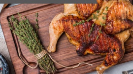 5 oryginalnych przepisów na niedzielnego grilla LIFESTYLE, Żywienie - Pogoda znów nas rozpieszcza, zbliża się niedziela niehandlowa, więc warto zaplanować dzień na świeżym powietrzu.