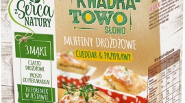 Mógłbyś je jeść na… kwadratowo! LIFESTYLE, Żywienie - Muffiny, które są jednym z ulubionych przysmaków w krajach anglojęzycznych, od dobrych kilku lat zyskują na popularności również w Polsce. Proste w przygotowaniu ciastka z dodatkami, zarówno słodkimi, jak i wytrawnymi, sprawiają, że można je jeść niemalże na okrągło.