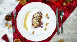 Świąteczny śledź – sprawdź przepisy! LIFESTYLE, Żywienie - Święta Bożego Narodzenia bez śledzia to święta bez smaku! Będą jeszcze pyszniejsze, gdy zdecydujesz się na skorzystanie z tych przepysznych przepisów, które przyjemnie zaskoczą Twoich wigilijnych gości!