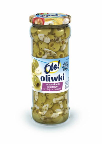Oliwki z czosnkiem krojonym w oleju z ziołami: wykwintny dodatek do fantazyjnych LIFESTYLE, Żywienie - Śródziemnomorska beztroska, relaks, słońce i błękitne niebo – to wszystko przypomina o letnim wypoczynku i sprawia, że wracamy pamięcią do radosnych, letnich chwil. Momenty te można przywołać także teraz, gdy za oknem deszcz i plucha.