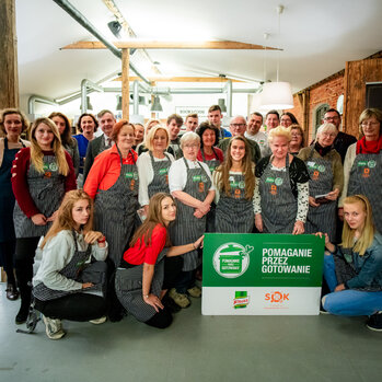 Knorr i Fundacja Samodzielność od Kuchni w akcji „Pomaganie przez gotowanie” Wielkanocne warsztaty kulinarne dla wychowanków domów dziecka