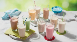 Pyszne i zdrowe wielkanocne menu LIFESTYLE, Żywienie - Święta wielkanocne nie muszą się kojarzyć z przejedzeniem i dodatkowymi kilogramami. Wystarczy odrobina kreatywności, by ułożyć zdrowe i pyszne menu. Oto kilka łatwych w przygotowaniu przepisów na Wielką Niedzielę i Poniedziałek.