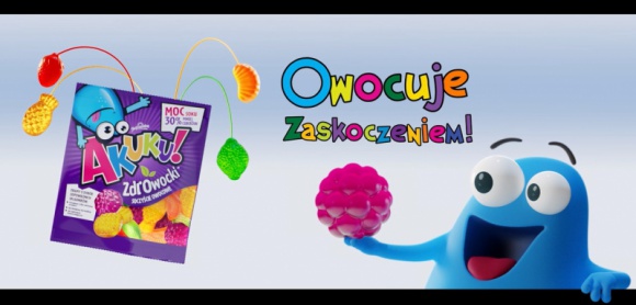Akuku! Owocuje zaskoczeniem w majowej kampanii reklamowej