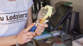 Ściągnij aplikację, pokaż kupon i kupuj lody z rabatem!