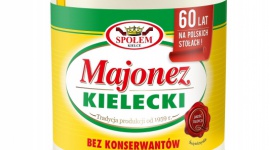 Domowy piknik na świeżym powietrzu LIFESTYLE, Żywienie - Piękna pogoda za oknem zachęca do spędzania każdej wolnej chwili na świeżym powietrzu. Balkon, ogródek czy wyjście do parku – mamy tyle możliwości! Nie zapominajmy jednak zabrać ze sobą przekąsek, które pozwolą nam spędzić więcej czasu na ulubionych aktywnościach.