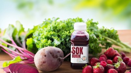 Już 24 listopada Dzień Buraka! LIFESTYLE, Żywienie - Nawet burak zasługuje na własne święto! Choć nie wszyscy pałają do niego miłością, to jednak wszyscy powinni docenić jego prozdrowotne właściwości. 24 listopada świętujemy Dzień Buraka – sprawdź, dlaczego jest on ceniony w profilaktyce chorobowej już od czasów Starożytnej Grecji!