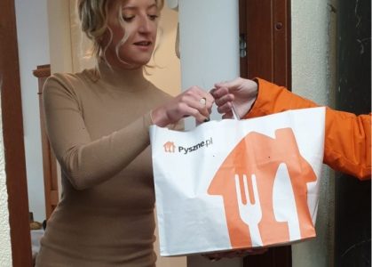 Wybór w wielkim mieście – co zamówić? Podpowiada Lara Gessler z Pyszne.pl