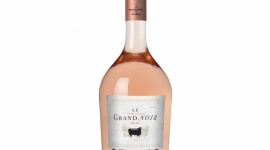Le Grand Noir Rose – nowy smak w owczej rodzinie! LIFESTYLE, Żywienie - Z początkiem nowego roku na polskim rynku pojawił się nowy smak wina w ofercie win Le Grand Noir, a mianowicie Le Grand Noir Rose.