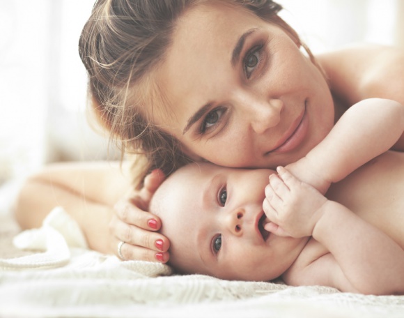 40% mam z różnych powodów karmi lub dokarmia swoje dziecko mlekiem modyfikowanym LIFESTYLE, Żywienie - Wyniki badań pokazują, że we wczesnych miesiącach życia niemowlęcia 40% mam z różnych powodów karmi lub dokarmia swoje dziecko mlekiem modyfikowanym, a w późniejszym okresie liczba ta wzrasta nawet do 70%.