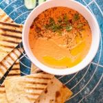 Hummus paprykowy z zielonymi oliwkami OLE!