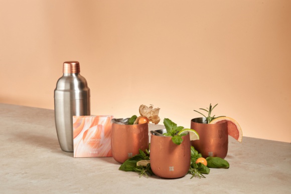 3 przepisy na wakacyjne drinki bez dodatku alkoholu LIFESTYLE, Żywienie - 3 przepisy na wakacyjne mocktaile - drinki bez dodatku alkoholu