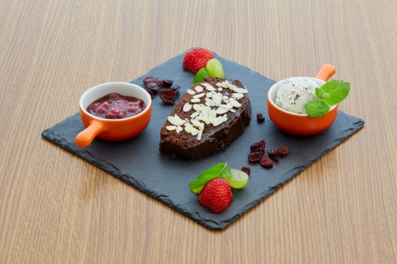 Ponowne otwarcie restauracji Campanile w Szczecinie, Bydgoszczy i Poznaniu LIFESTYLE, Żywienie - Po wakacyjnej przerwie restauracje w hotelach Campanile w Szczecinie, Bydgoszczy i Poznaniu wracają na kulinarną mapę Polski. Na gości czekają znane, jak i zupełnie nowe smaki. W menu nie zabraknie też specjalności szefa kuchni – firmowych campaburgerów.