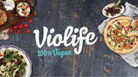 VIOLIFE, czyli wegańska alternatywa dla sera - od teraz w Polsce LIFESTYLE, Żywienie - Doskonałe w smaku, cechujące się roślinnym składem, przeznaczone do różnorodnych dań – oto produkty marki Violife, wegańska alternatywa dla sera. Już od 8 października w promocyjnej ofercie produktów wegańskich w sieci Biedronka.